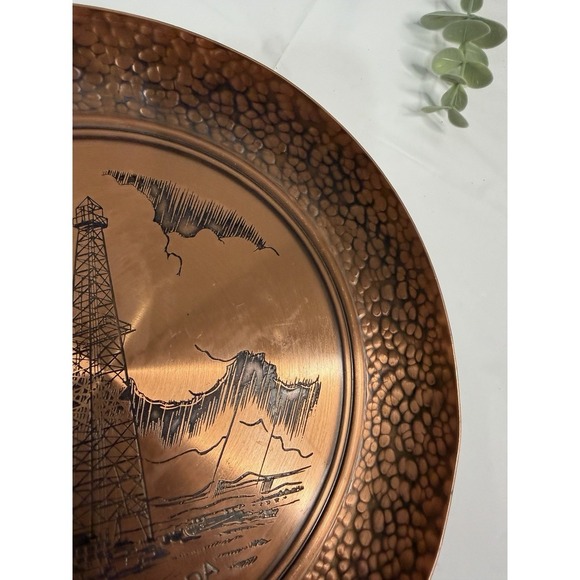 Vintage Fantasy Copperware  Alberta hammered embossed wall hanging plate - Picture 8 of 8